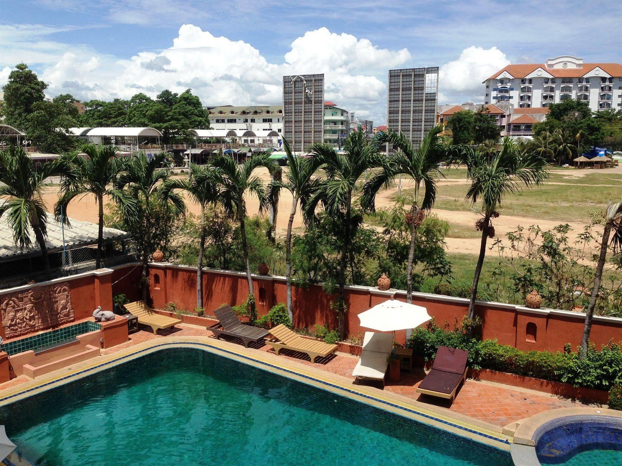 Skaw Beach Hotel Pattaya Exteriér fotografie
