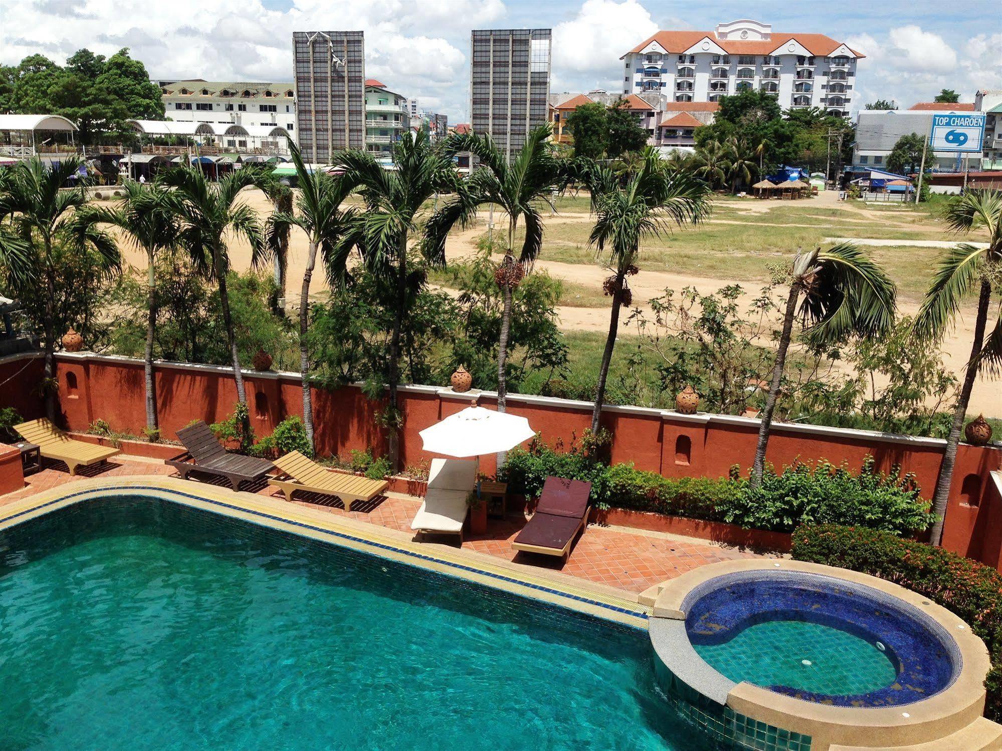 Skaw Beach Hotel Pattaya Exteriér fotografie